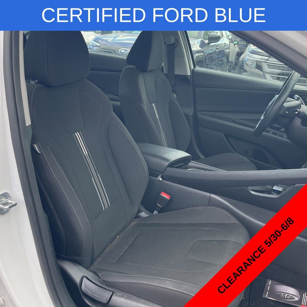 Used 2023 Hyundai Elantra SEL w/ Convenience Package FWD image 12