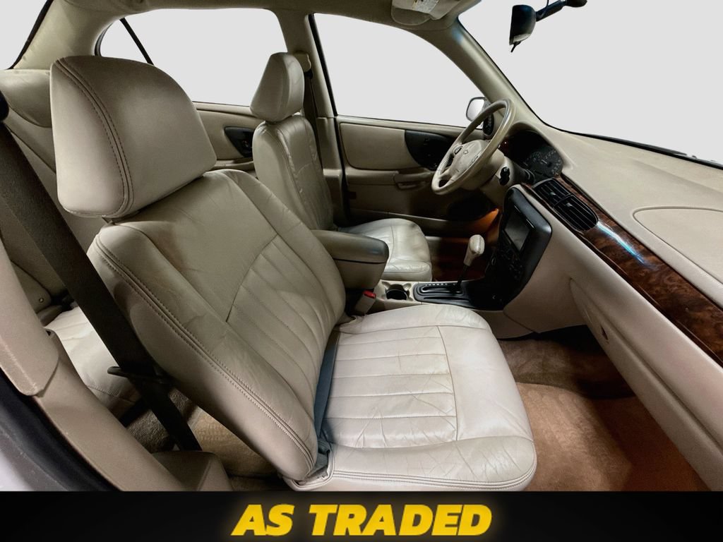 Used 2002 Chevrolet Malibu LS w/ Preferred Equipment Group 1 FWD image 26