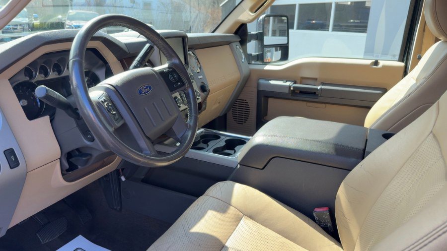 Used 2013 Ford F250 Lariat w/ Chrome Pkg image 9
