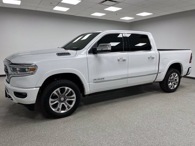 Used 2022 RAM 1500 Limited w/ Body Color Bumper Group AWD/4WD image 6