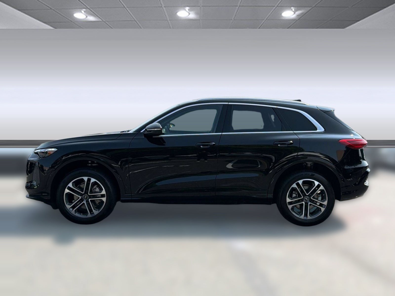 New 2026 Audi Q5 Premium AWD/4WD image 2