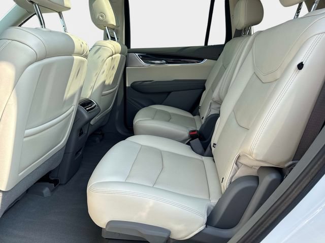 Certified 2024 Cadillac XT6 Premium Luxury w/ Technology Package AWD/4WD image 13