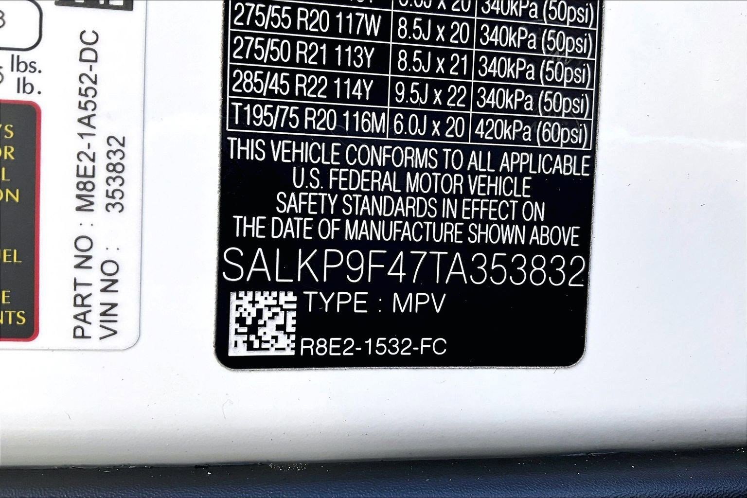 New 2026 Land Rover Range Rover SE image 7