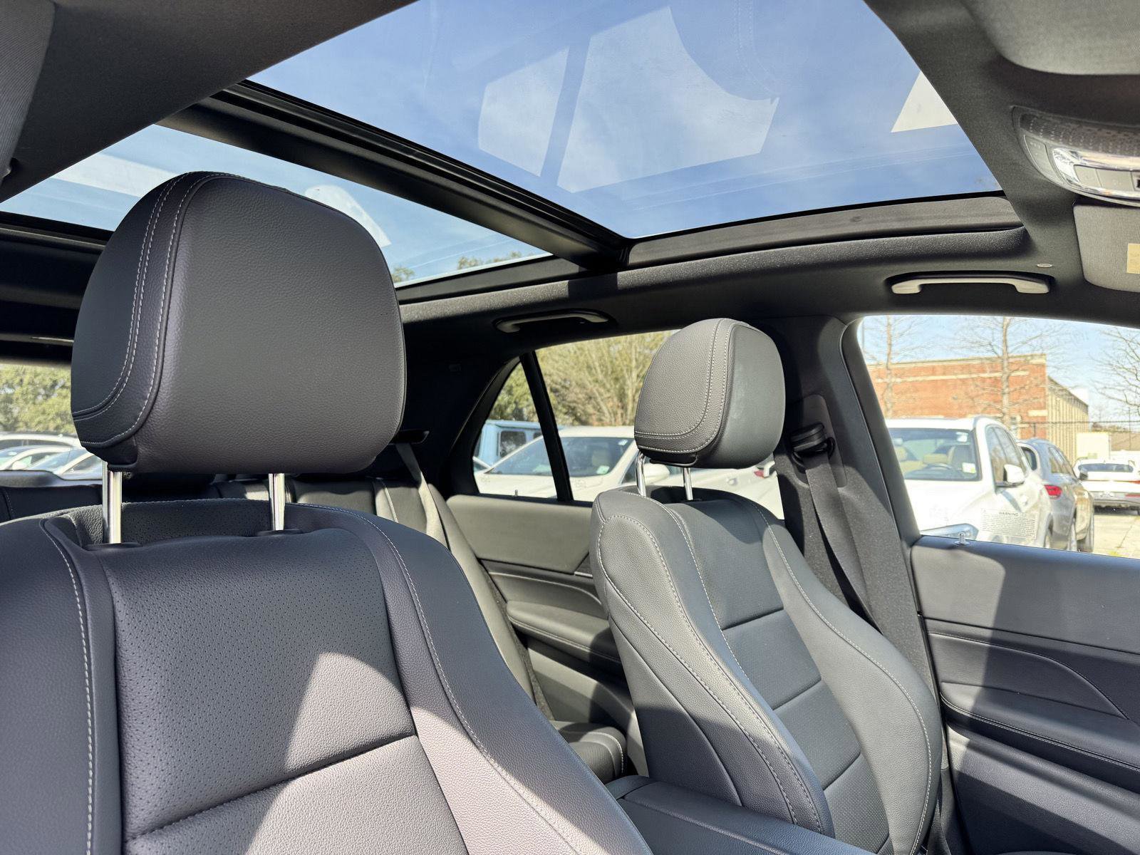 Certified 2026 Mercedes-Benz GLE 350 4MATIC image 32