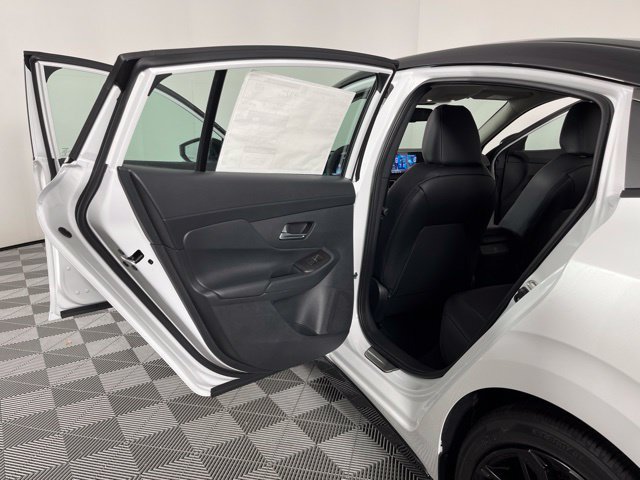 New 2027 Nissan Sentra SR w/ SR Premium Package FWD image 41