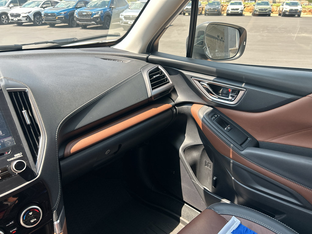 Certified 2022 Subaru Forester Touring AWD/4WD image 15