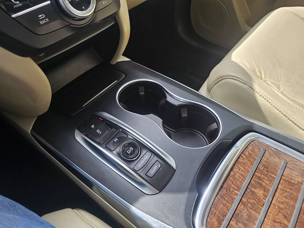 Used 2020 Acura MDX SH-AWD image 19