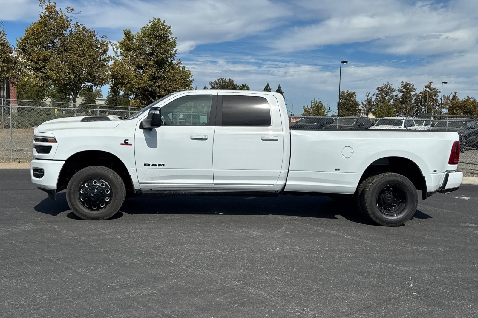 New 2026 RAM 3500 Laramie AWD/4WD image 6