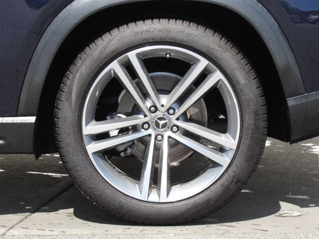 Used 2022 Mercedes-Benz GLE 350 4MATIC image 37