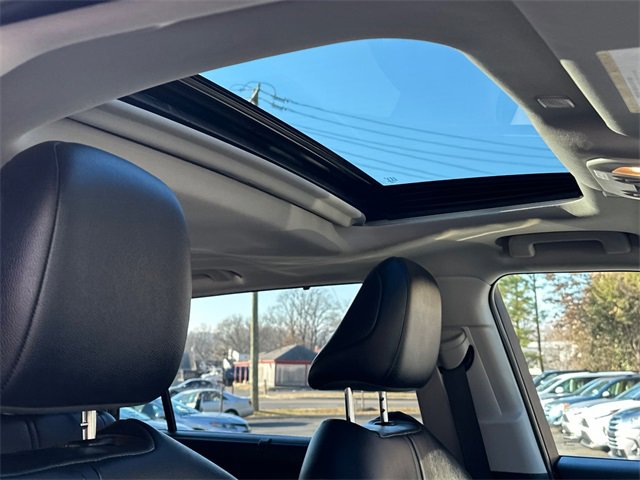 Certified 2025 Toyota Highlander XLE image 15