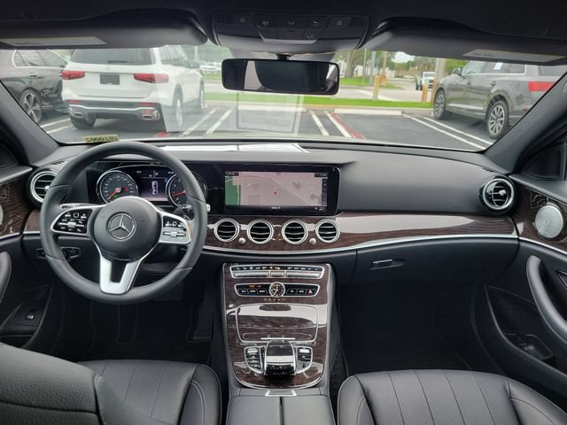 Used 2019 Mercedes-Benz E 300 image 13