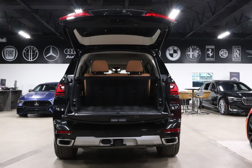 Used 2022 BMW X7 xDrive40i w/ Premium Package image 25