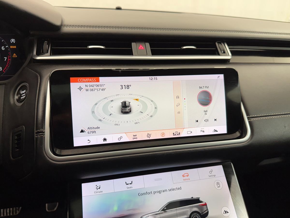 Used 2018 Land Rover Range Rover Velar R-Dynamic SE AWD/4WD image 20