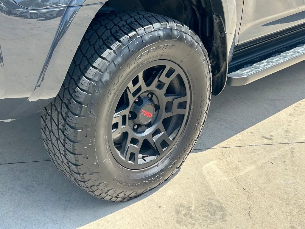 Used 2024 Toyota 4Runner TRD Pro AWD/4WD image 9