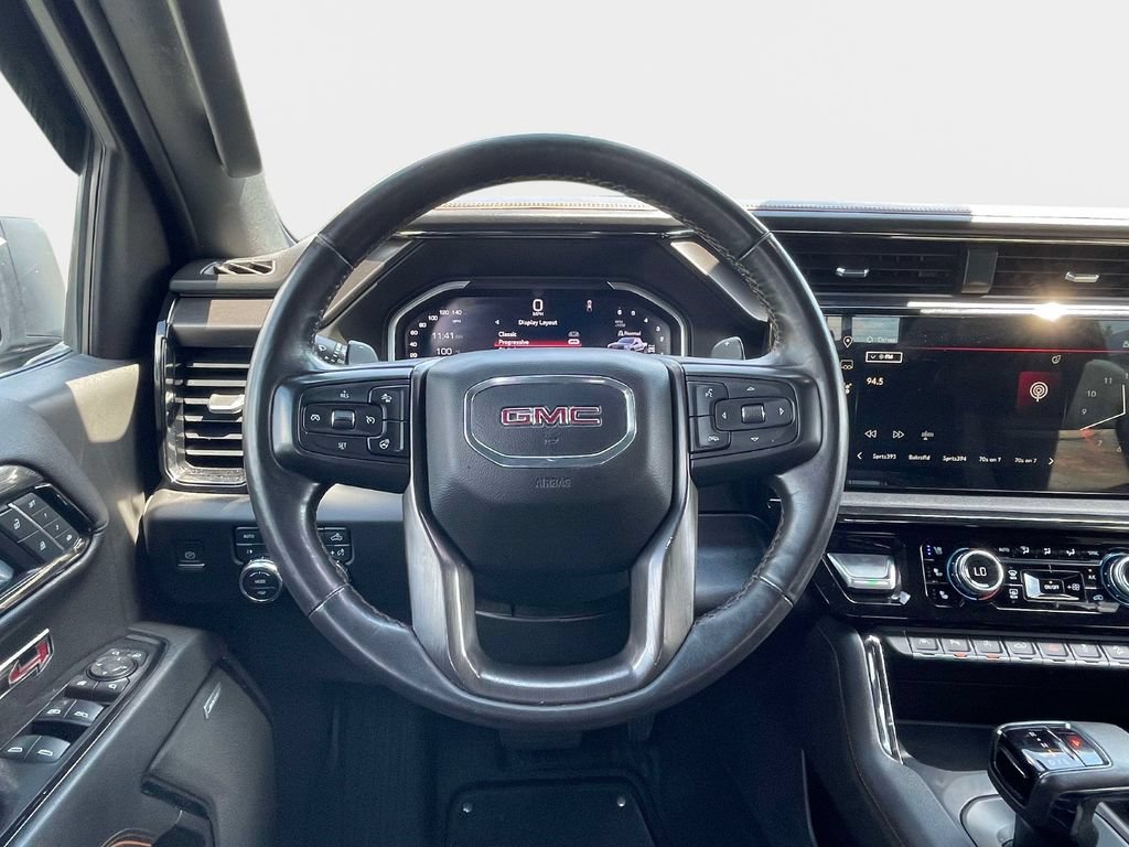 Used 2022 GMC Sierra 1500 AT4 w/ AT4 Premium Package AWD/4WD image 14