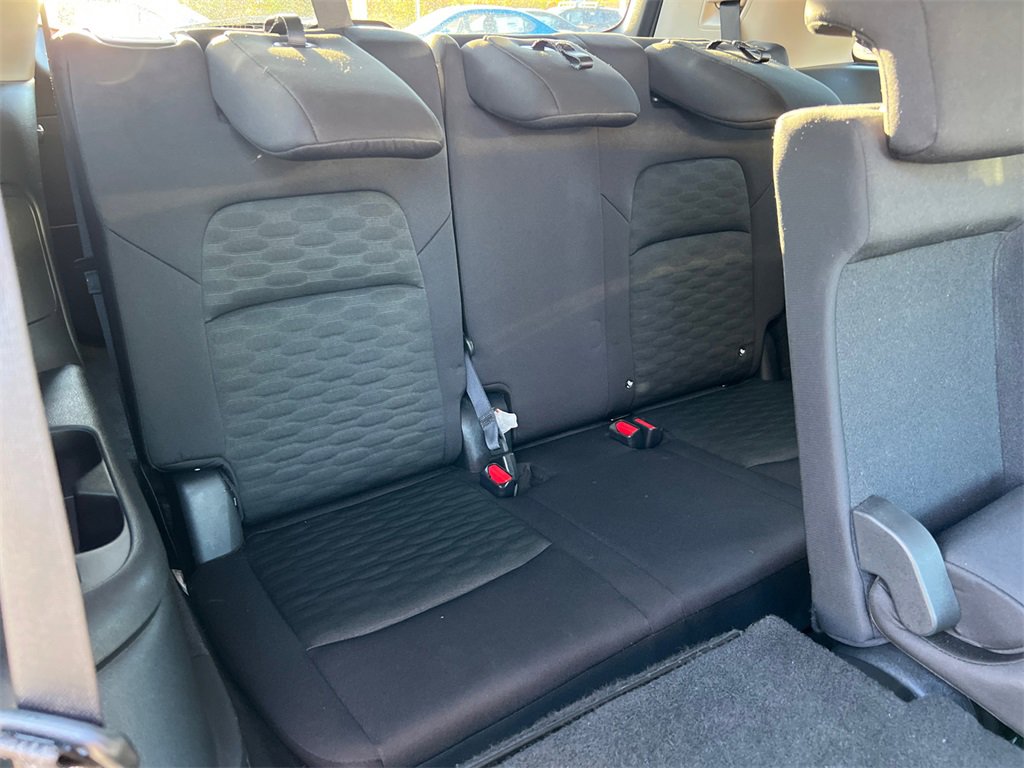 Used 2024 Nissan Pathfinder SV image 15