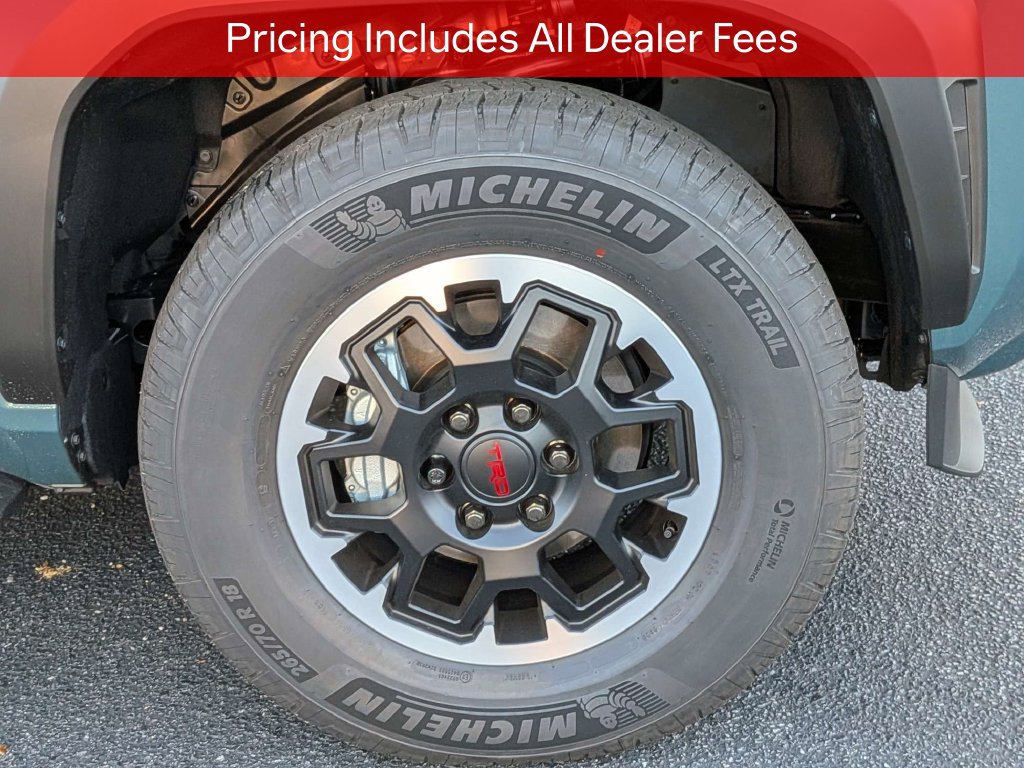 New 2026 Toyota 4Runner TRD Off-Road Premium AWD/4WD image 12