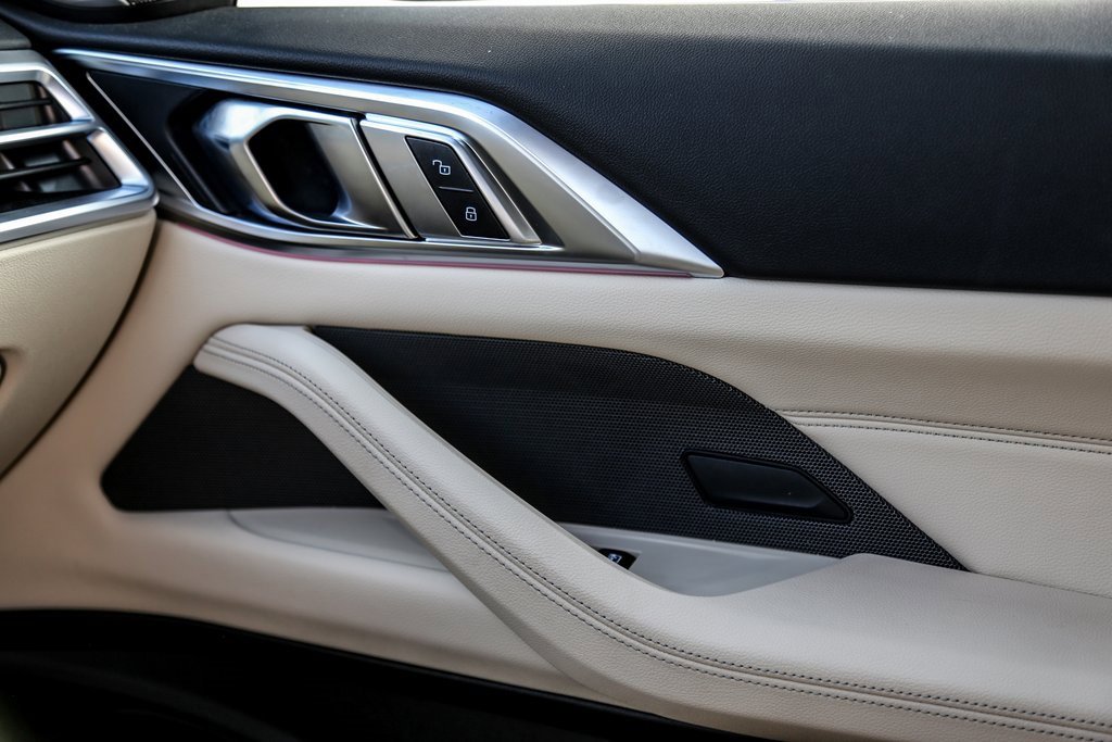 Used 2025 BMW 430i xDrive Coupe w/ M Sport Package image 17