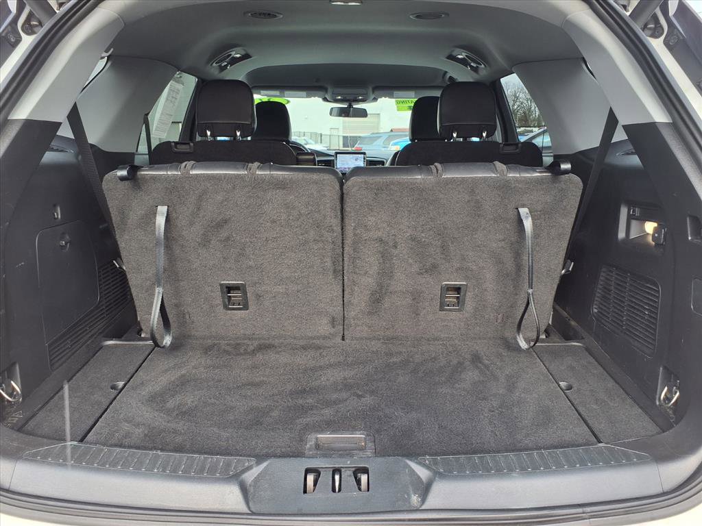 Used 2021 Ford Explorer XLT w/ Equipment Group 202A image 20