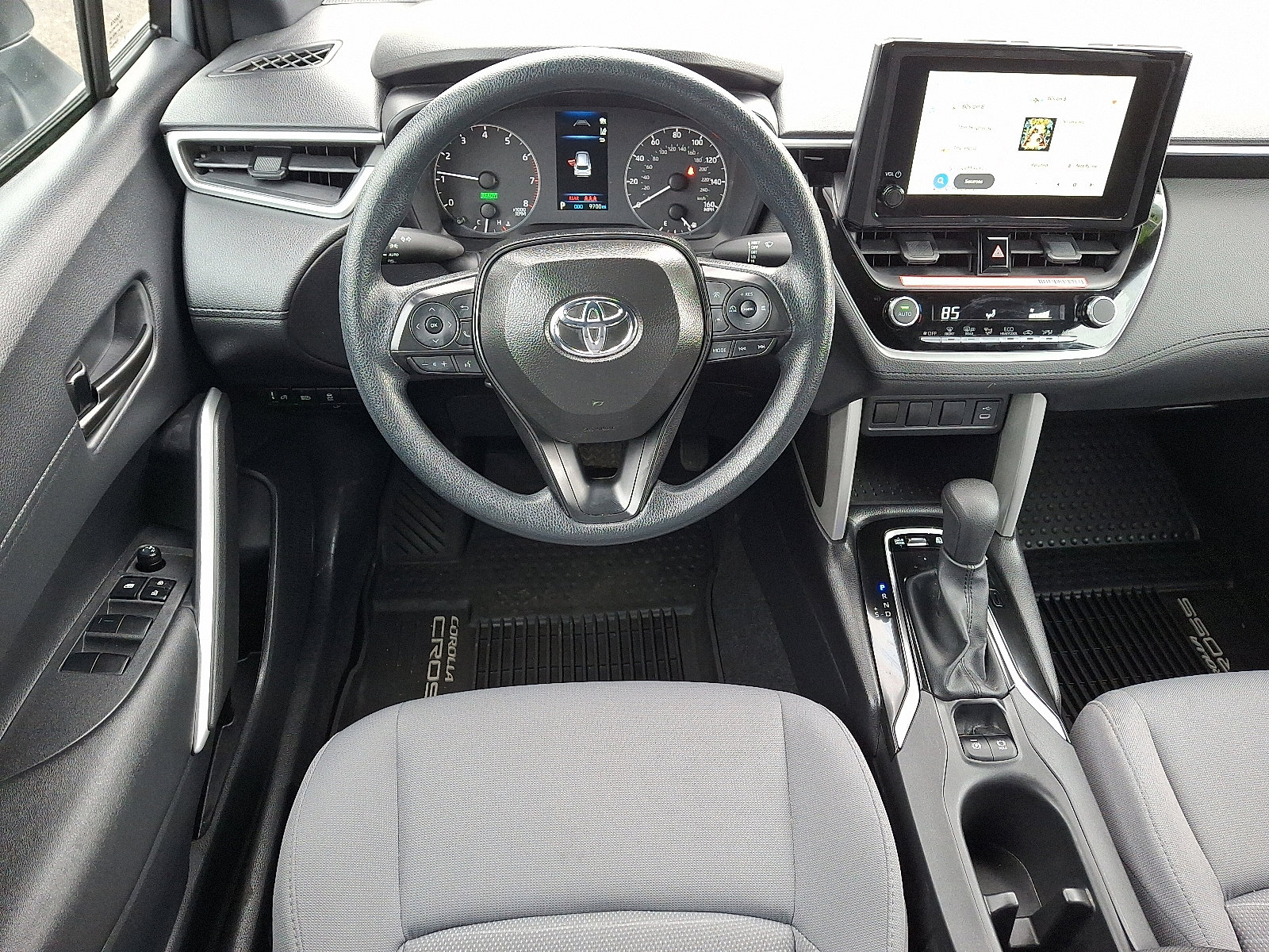 Used 2025 Toyota Corolla Cross AWD Hybrid image 12