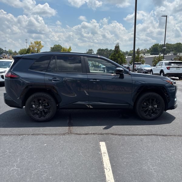Used 2026 Toyota RAV4 SE w/ Convenience Package AWD/4WD image 8