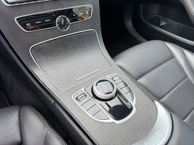 Used 2020 Mercedes-Benz C 300 Sedan image 13