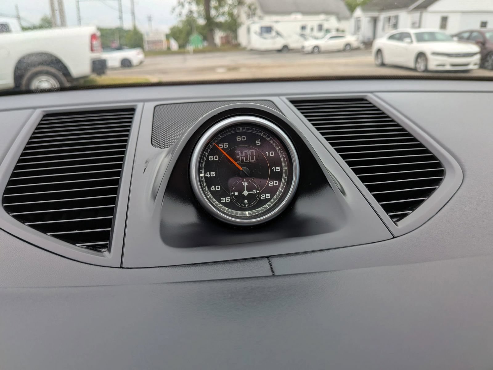 Used 2017 Porsche Macan Turbo AWD/4WD image 58
