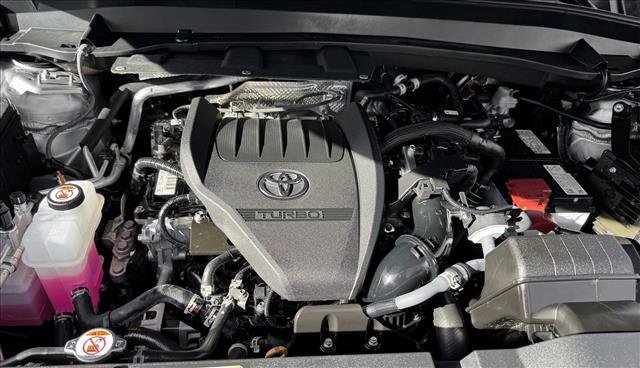 Certified 2025 Toyota Grand Highlander AWD image 22