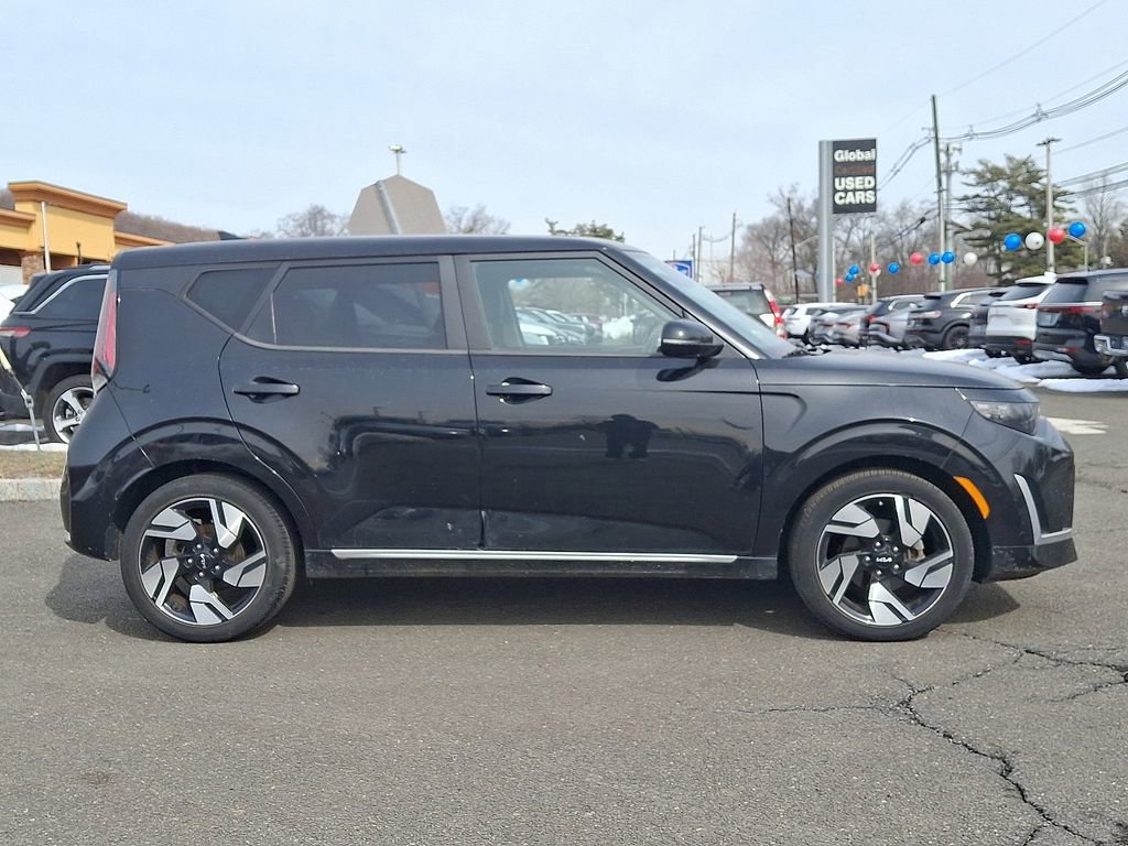 Used 2023 Kia Soul GT-Line image 8