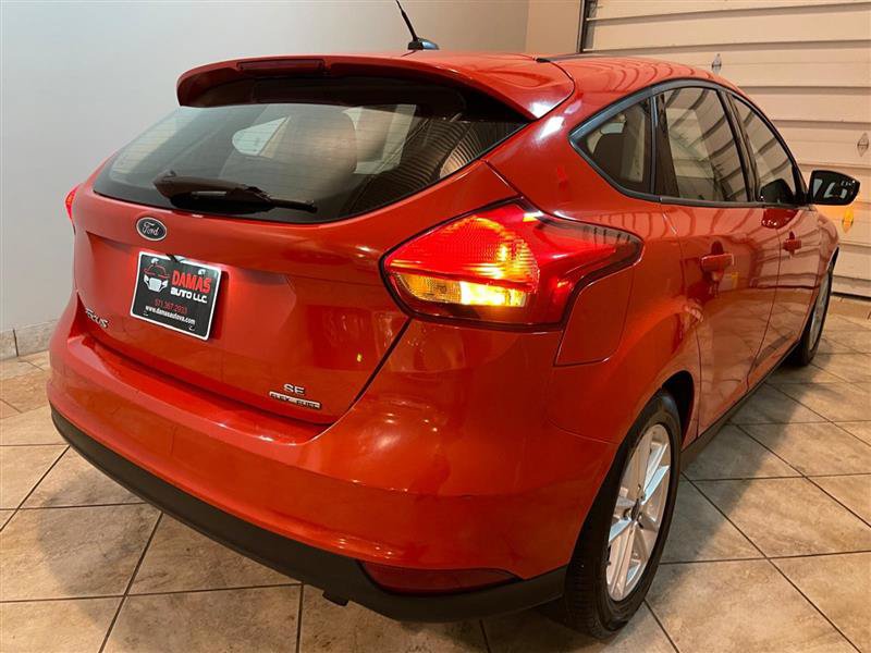 Used 2015 Ford Focus SE FWD image 44