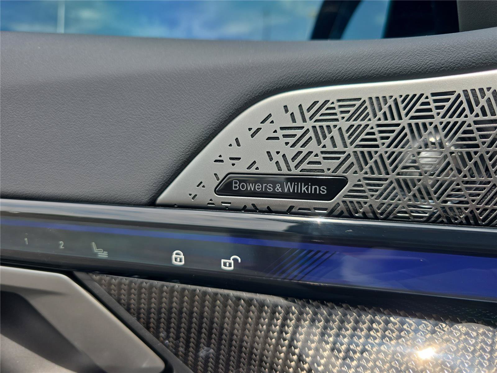Certified 2025 BMW M5 Touring AWD/4WD image 27