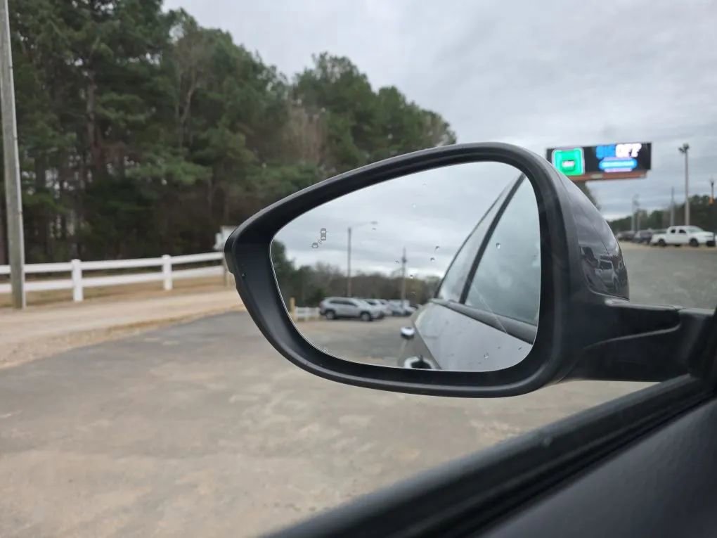 Used 2018 Honda Accord Touring image 28