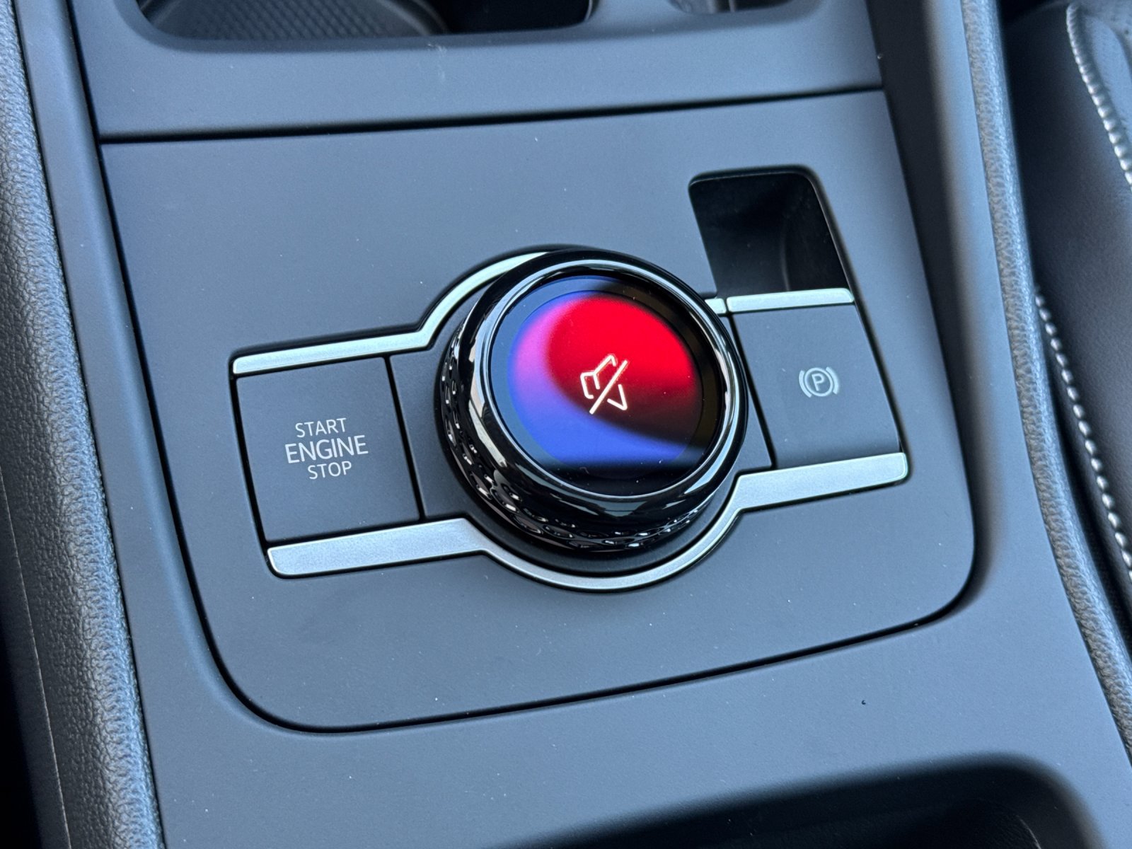 New 2026 Volkswagen Tiguan SE AWD/4WD image 22