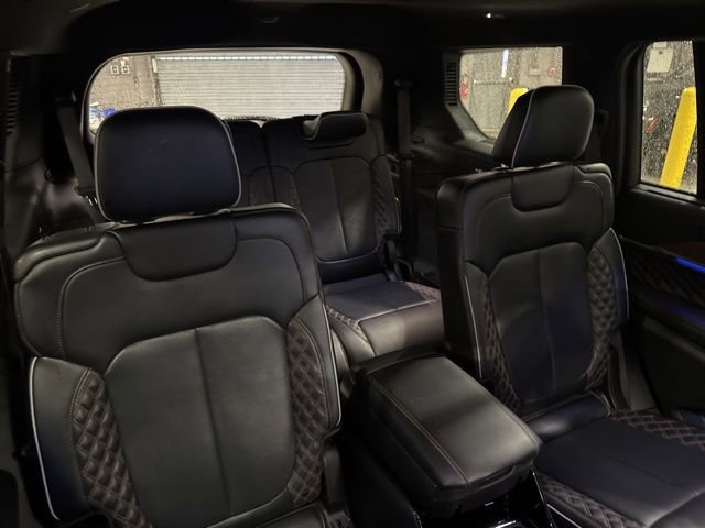 Used 2023 Jeep Grand Cherokee L Summit w/ High Altitude Package image 25