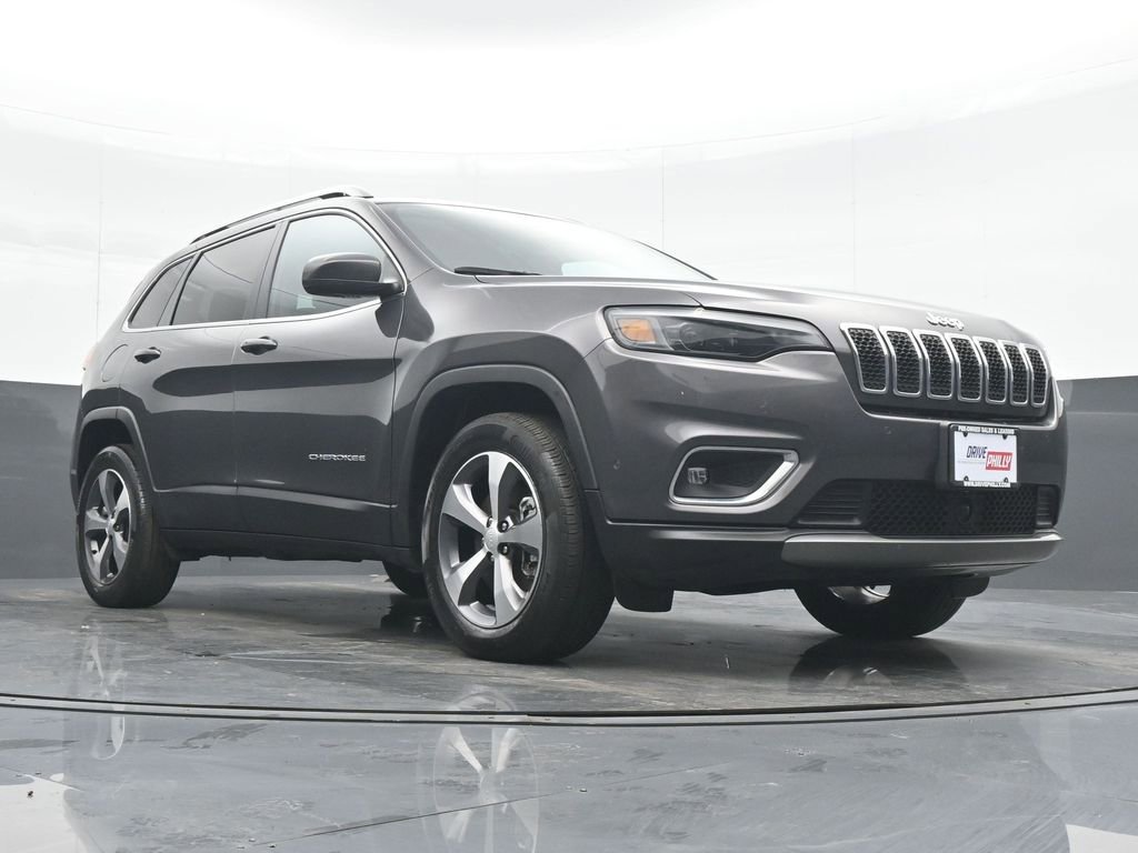 Used 2021 Jeep Cherokee Limited image 24
