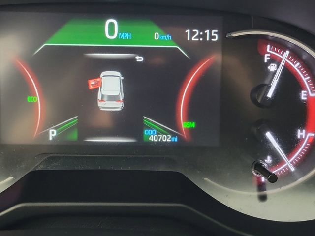 Used 2025 Toyota RAV4 XLE FWD image 2