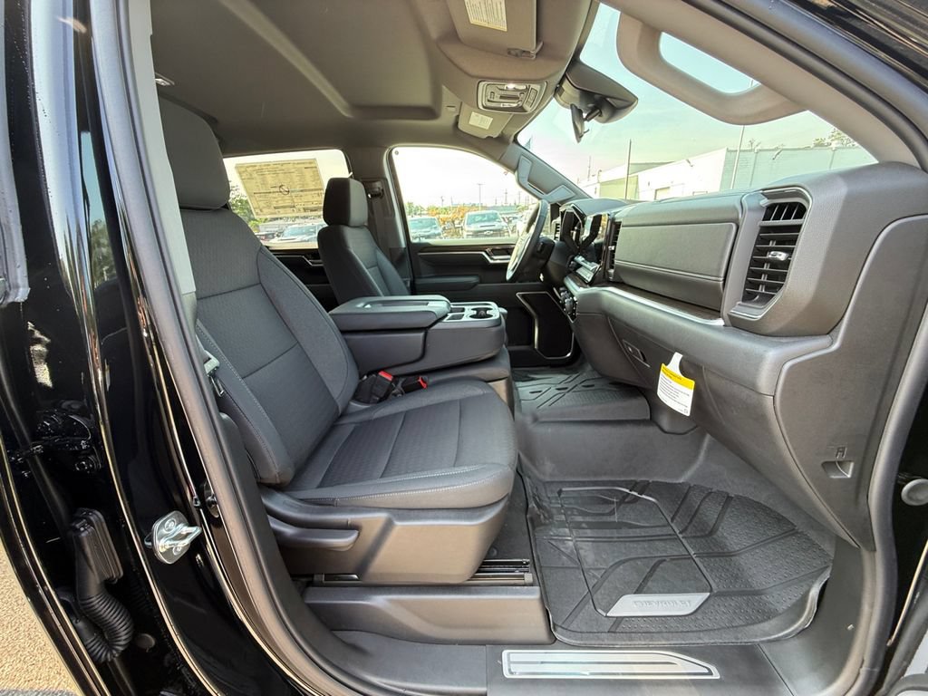 New 2026 Chevrolet Silverado 1500 LT w/ All Star Edition Plus AWD/4WD image 27
