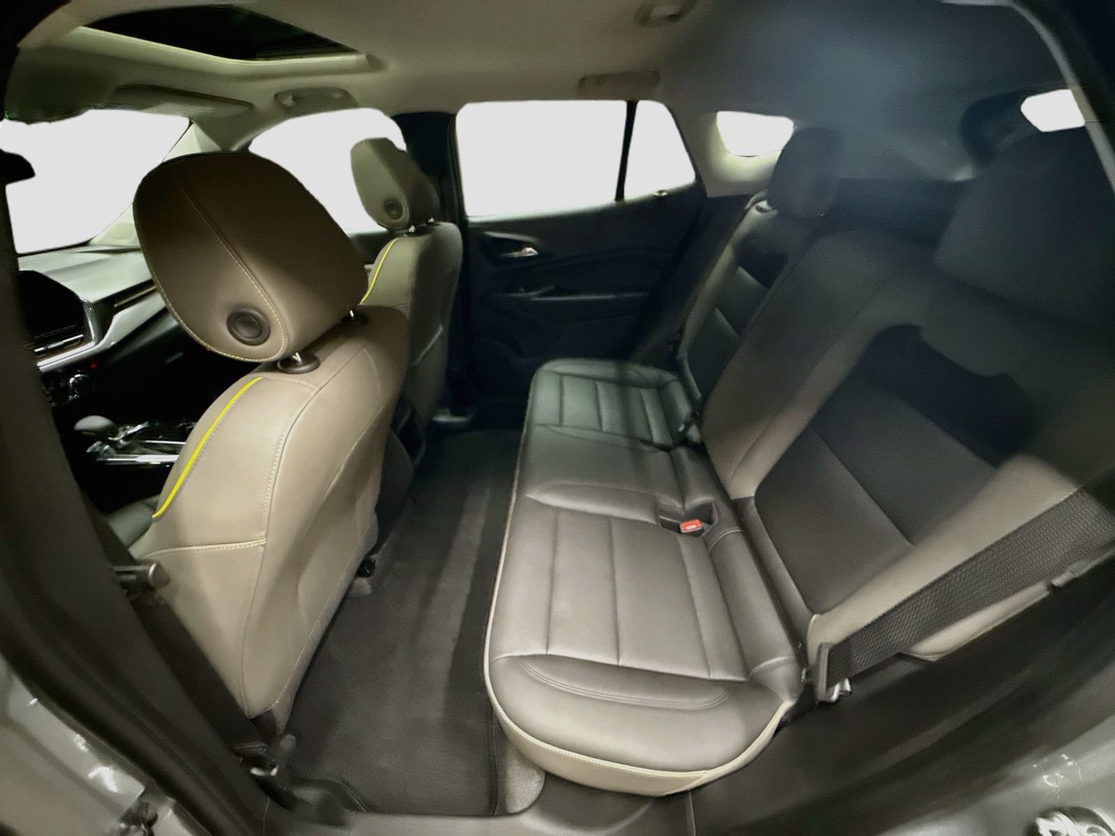 New 2026 Chevrolet Trax ACTIV w/ Sunroof Package FWD image 30