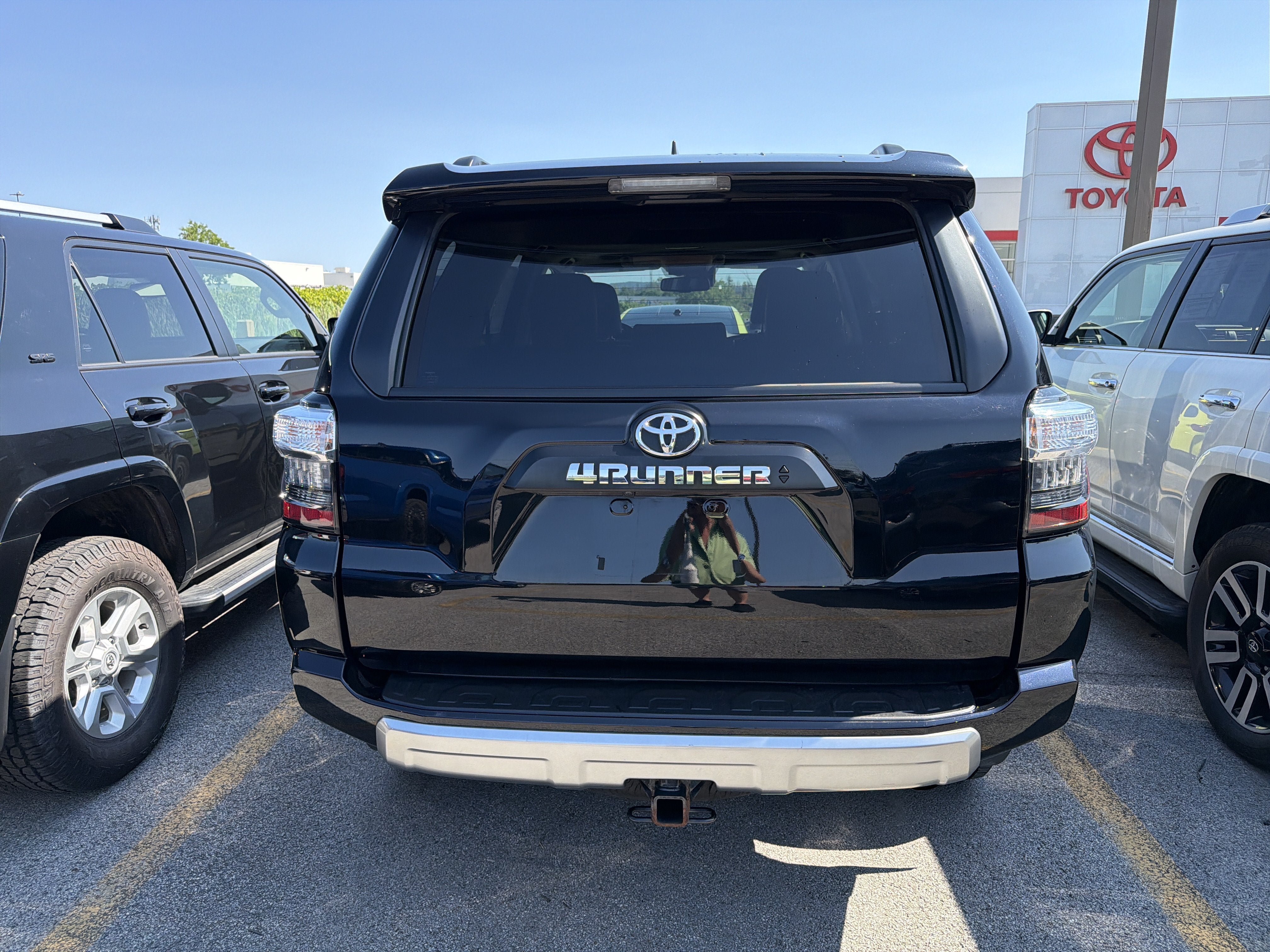 Used 2024 Toyota 4Runner TRD Off-Road Premium w/ Off Road Premium Plus Package AWD/4WD image 5
