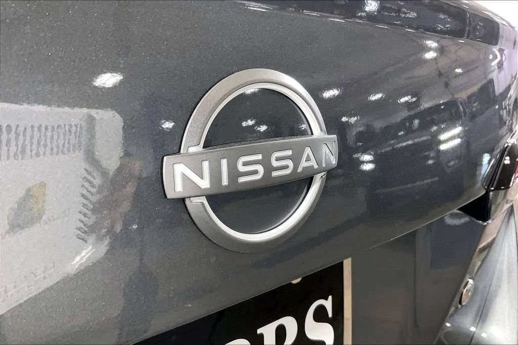 New 2025 Nissan Versa S w/ Trunk Package FWD image 27