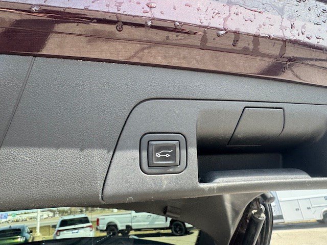 Used 2023 Buick Envision Avenir AWD/4WD image 33