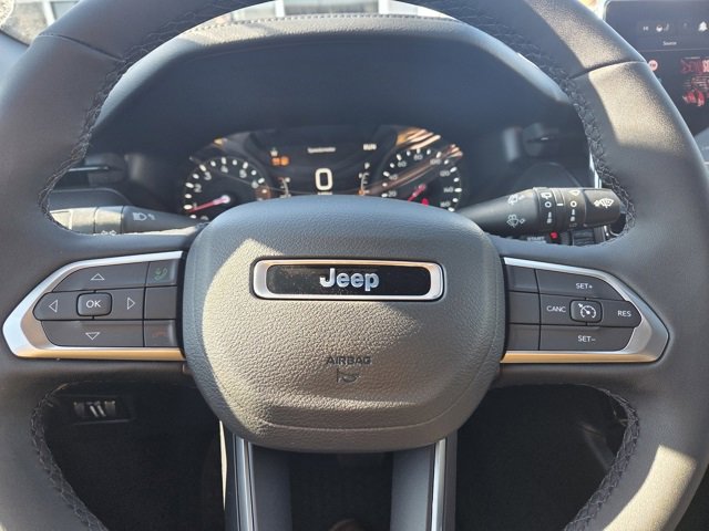 New 2026 Jeep Compass Latitude image 8
