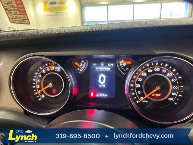 Used 2021 Jeep Wrangler Sport image 22