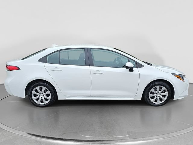 Used 2026 Toyota Corolla LE FWD image 10