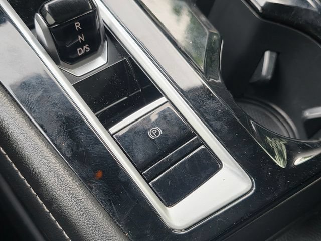 Used 2024 Volkswagen Atlas SE FWD image 31