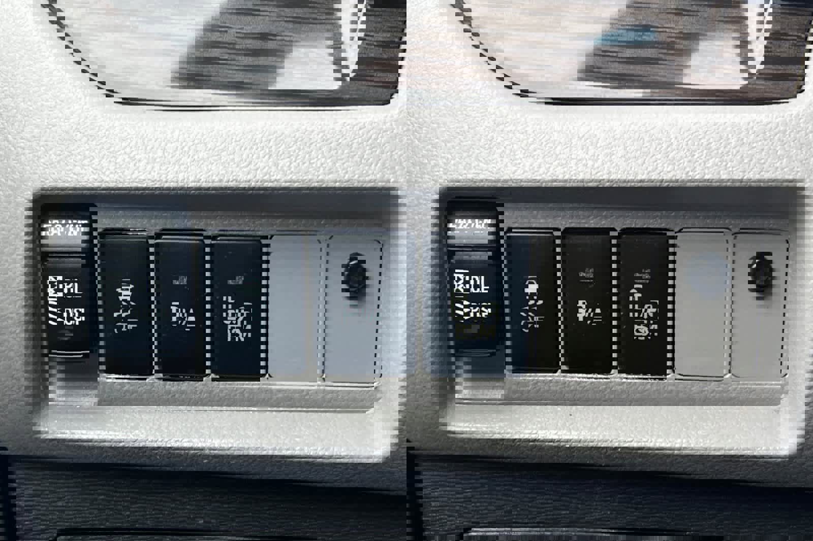 Used 2015 Toyota Sienna XLE w/ XLE Navigation Package image 33