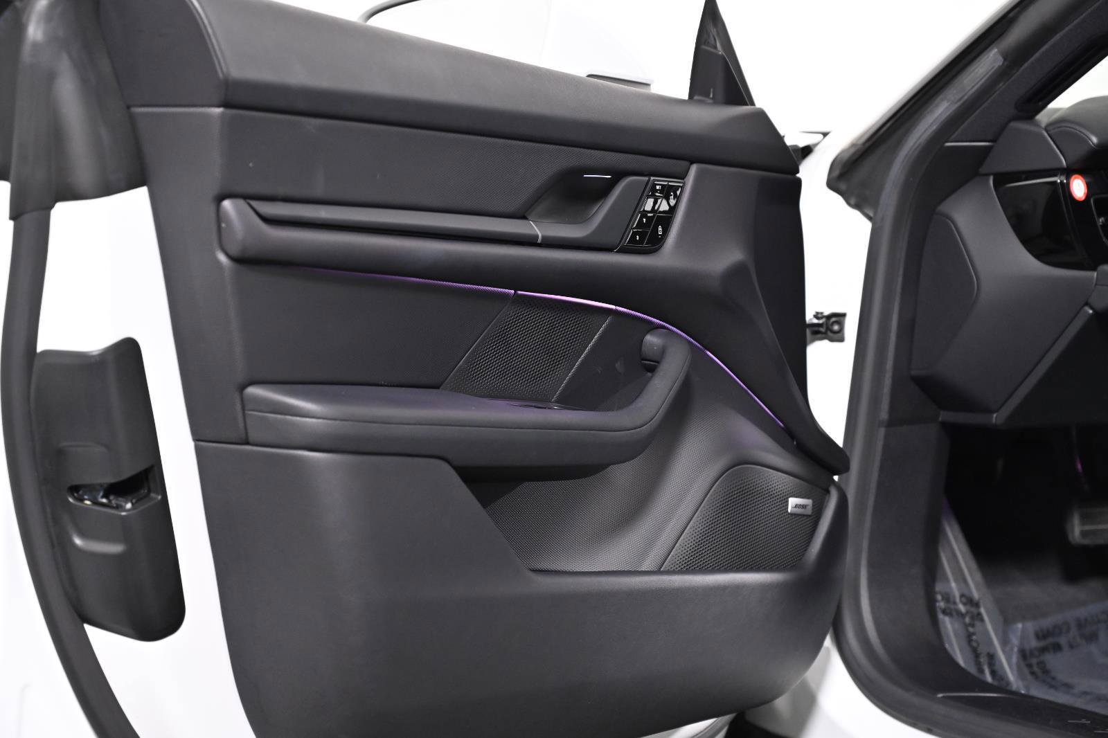 Used 2021 Porsche Taycan RWD image 36