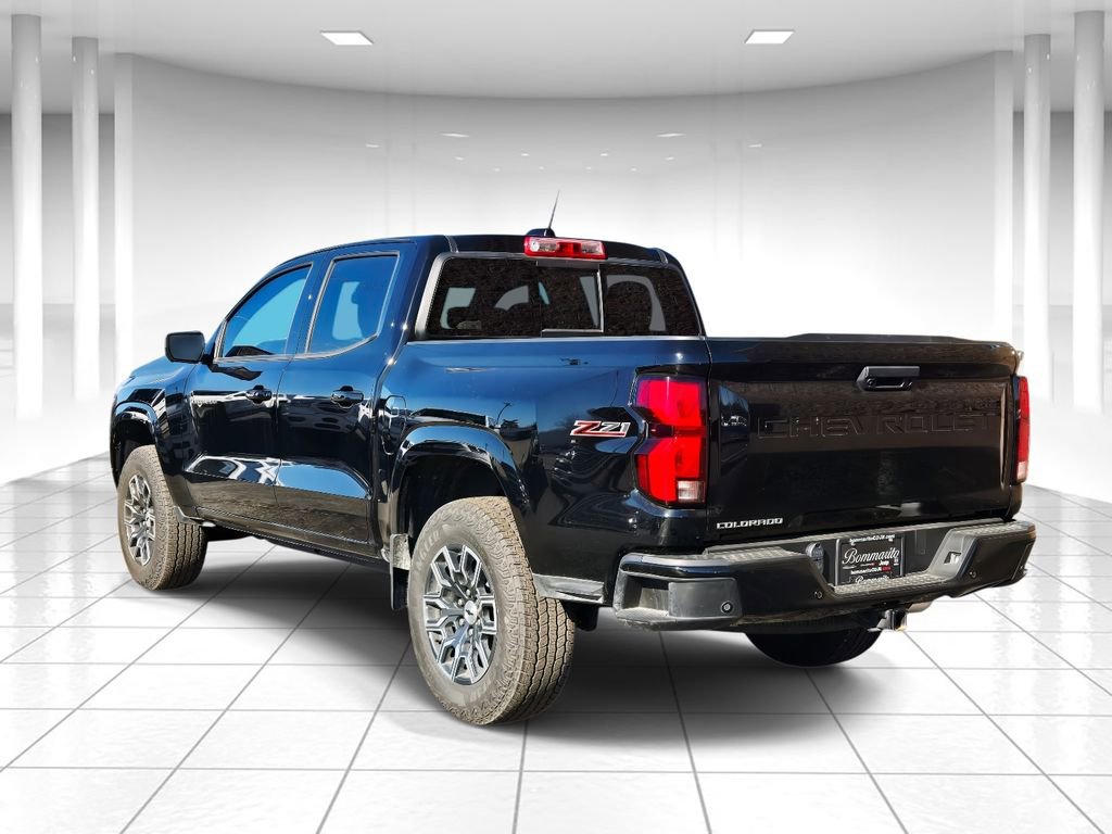 Used 2024 Chevrolet Colorado Z71 w/ Z71 Convenience Package 2 image 5