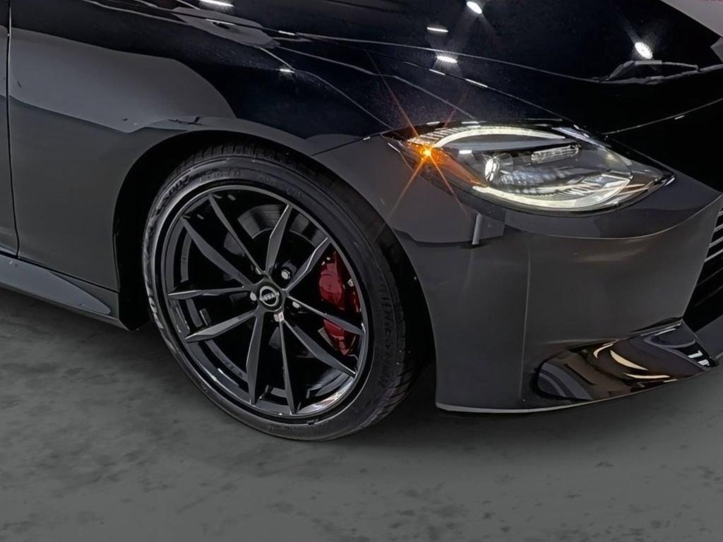 New 2025 Nissan Z Performance w/ Floor Mat Package RWD image 14