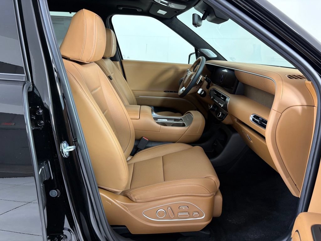New 2027 Hyundai Palisade Calligraphy FWD image 13